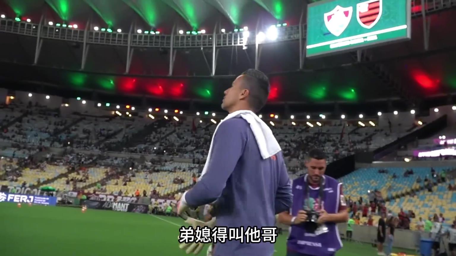 足坛历史第一人，布冯都甘拜下风！45岁门将法比奥打破世界纪录